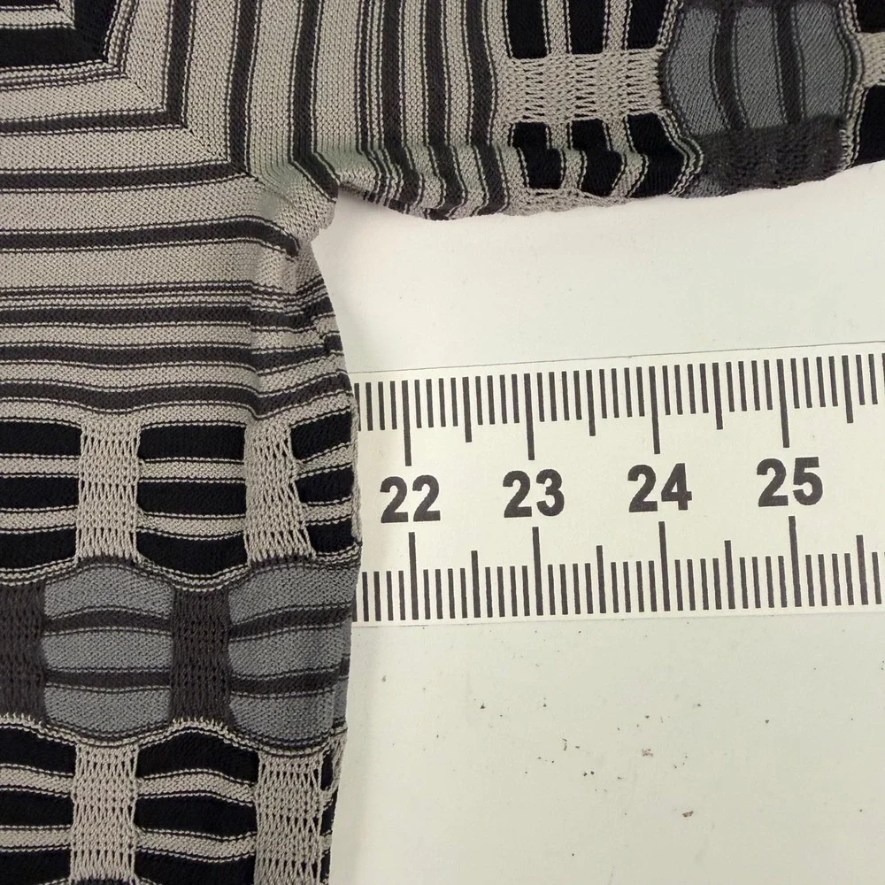 Pendleton Women's L‎ Cardigan Black Grey Cityscape Knit Button Long Sleeve